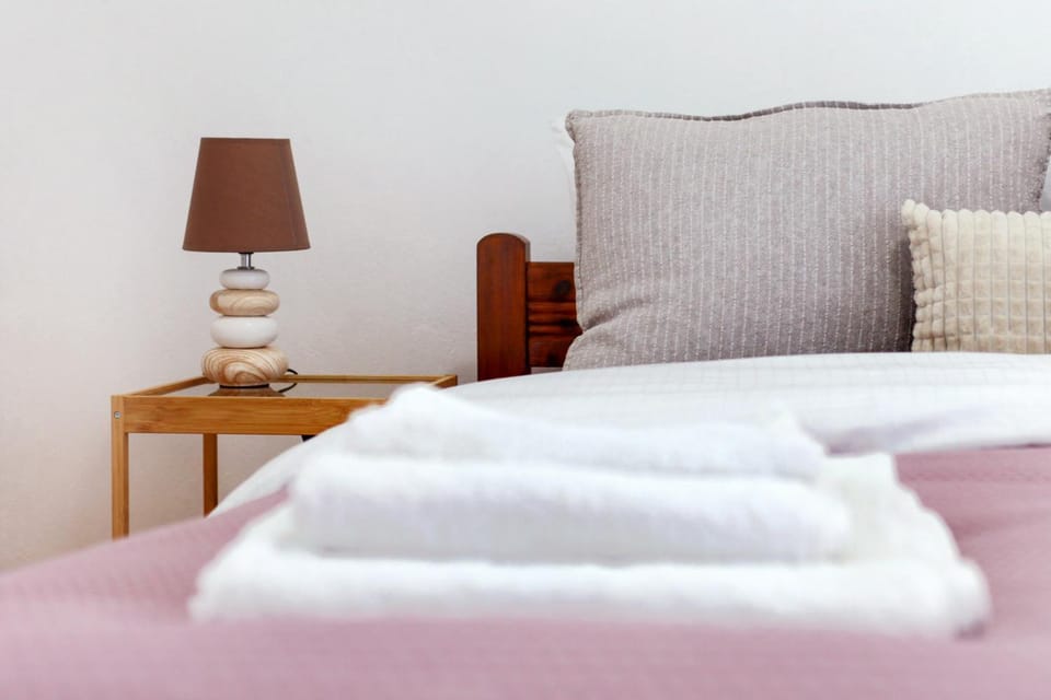 Renovated Central Apt-3min from Metro Station Apartment in Athens
