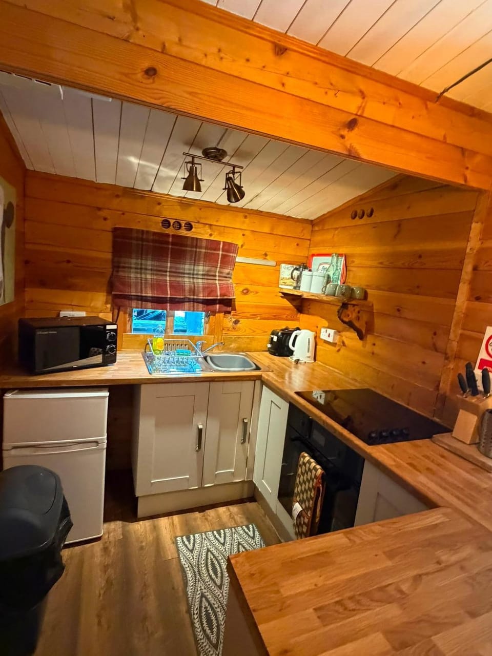 The Woodcutters Rest Cabin Sutton Coldfield Cabin in The Royal Town of Sutton Coldfield
