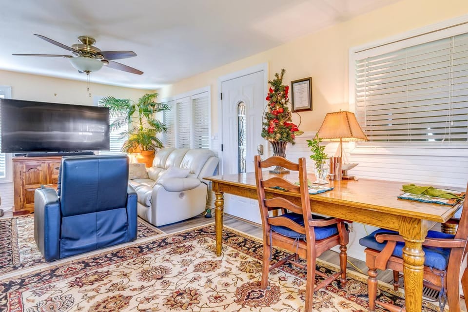 Waterfront Pensacola Paradise with Boat Slips! House in Perdido Key