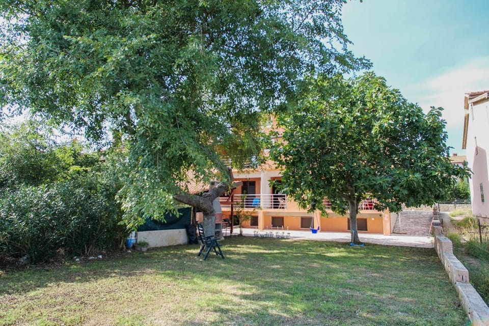 Rudel Room with Terrace Bed and Breakfast in Fažana