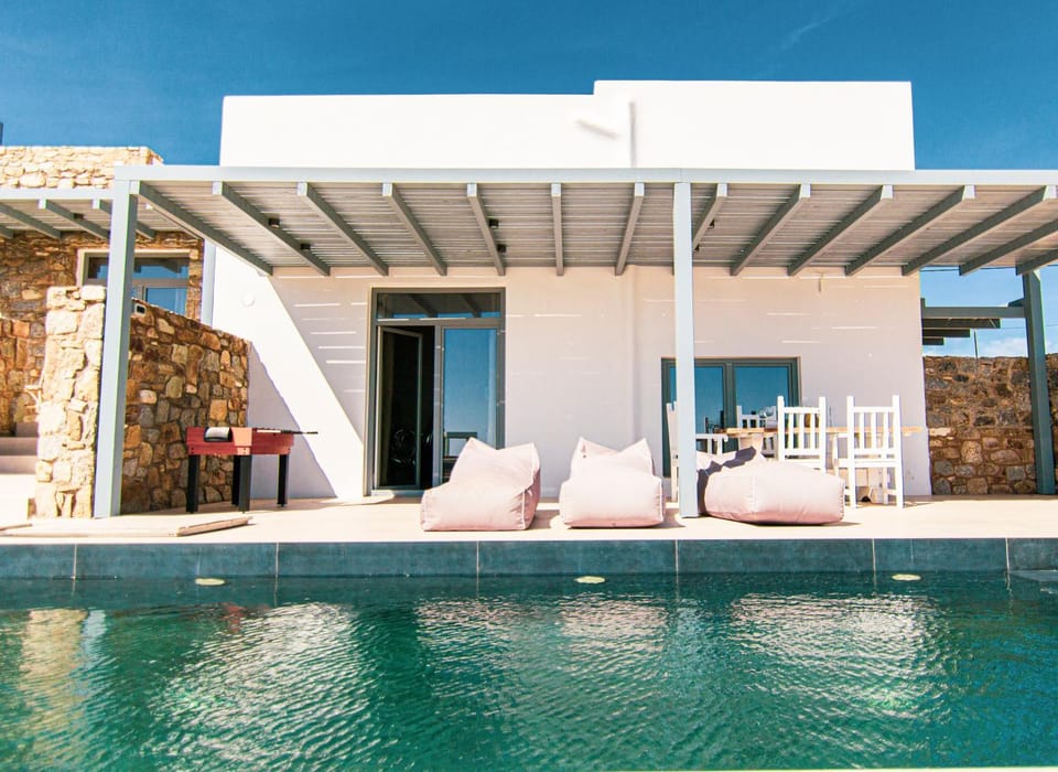 Balcony/Terrace, Swimming pool, Swimming pool