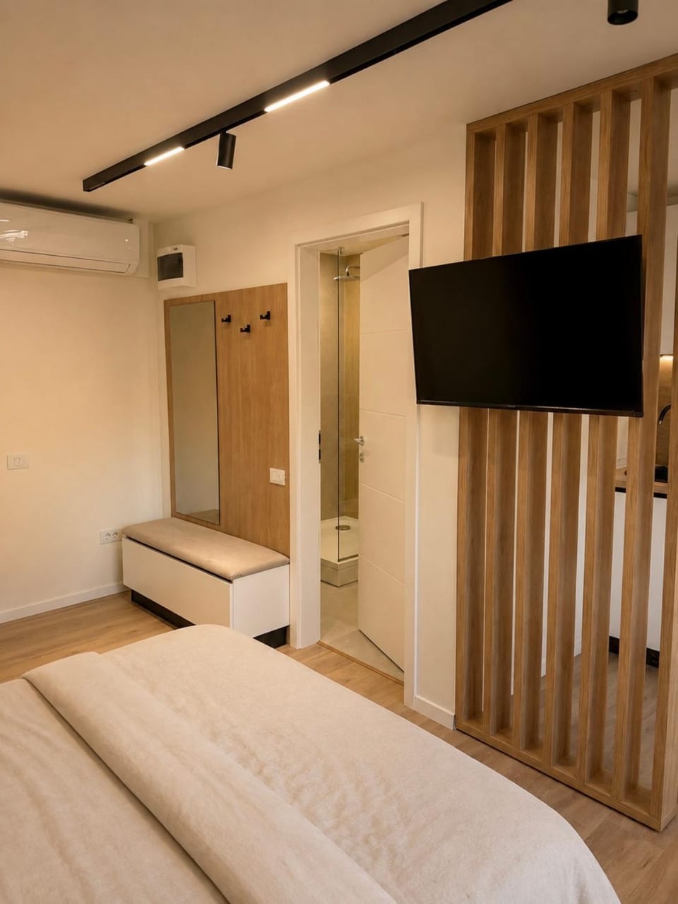 Hasdeu elegant apartment with pool Apartment in Cluj-Napoca