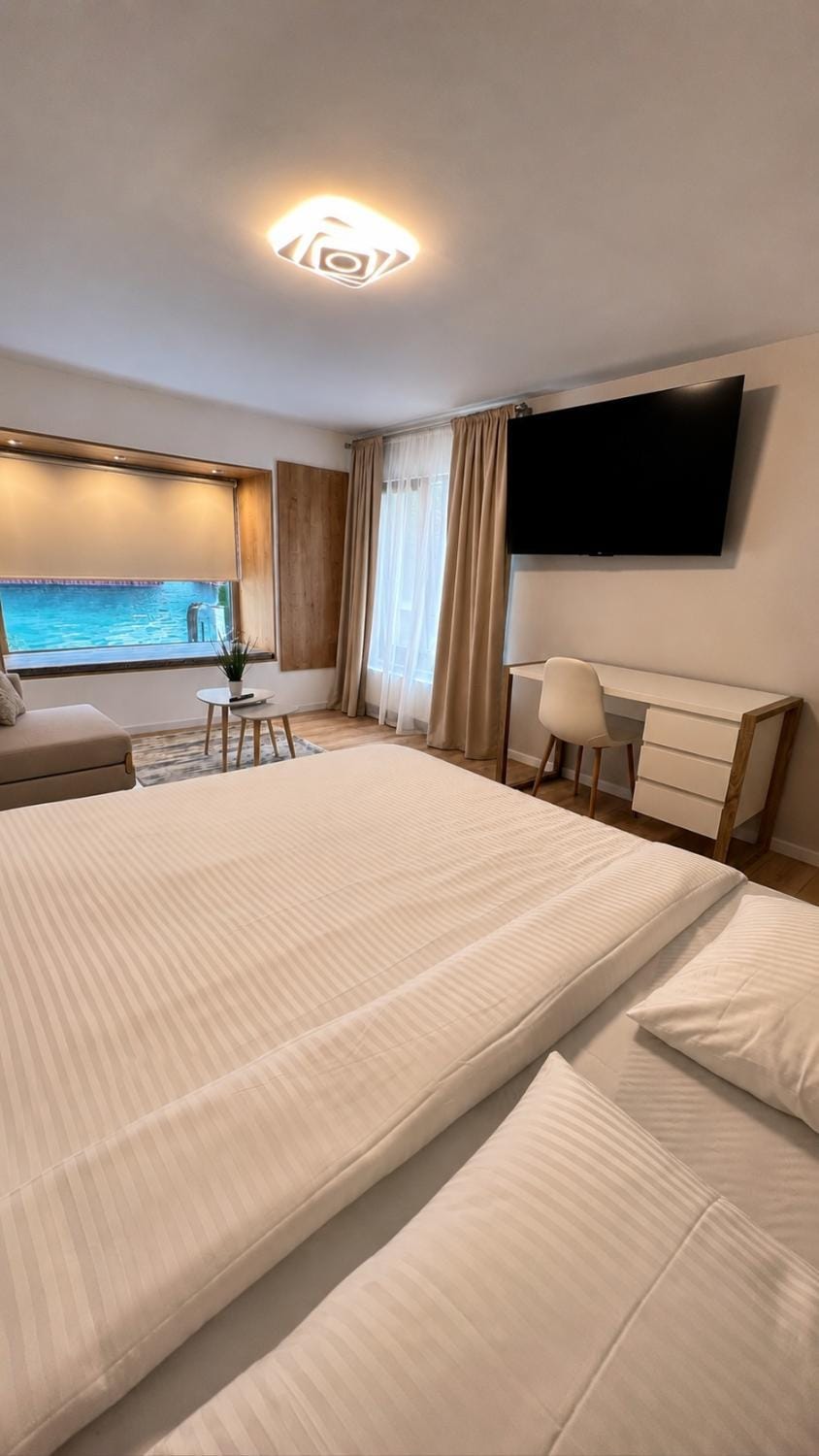 Hasdeu elegant apartment with pool Apartment in Cluj-Napoca