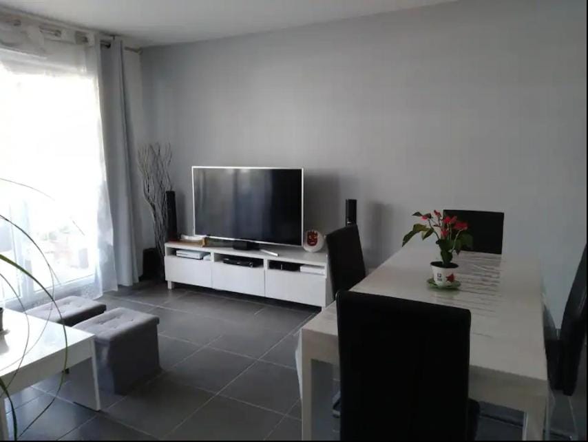 Communal lounge/ TV room, TV and multimedia