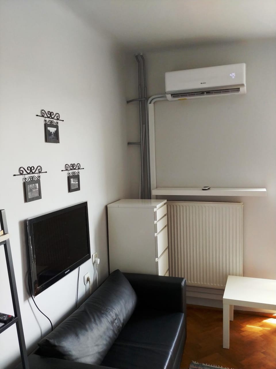 TV and multimedia, air conditioner