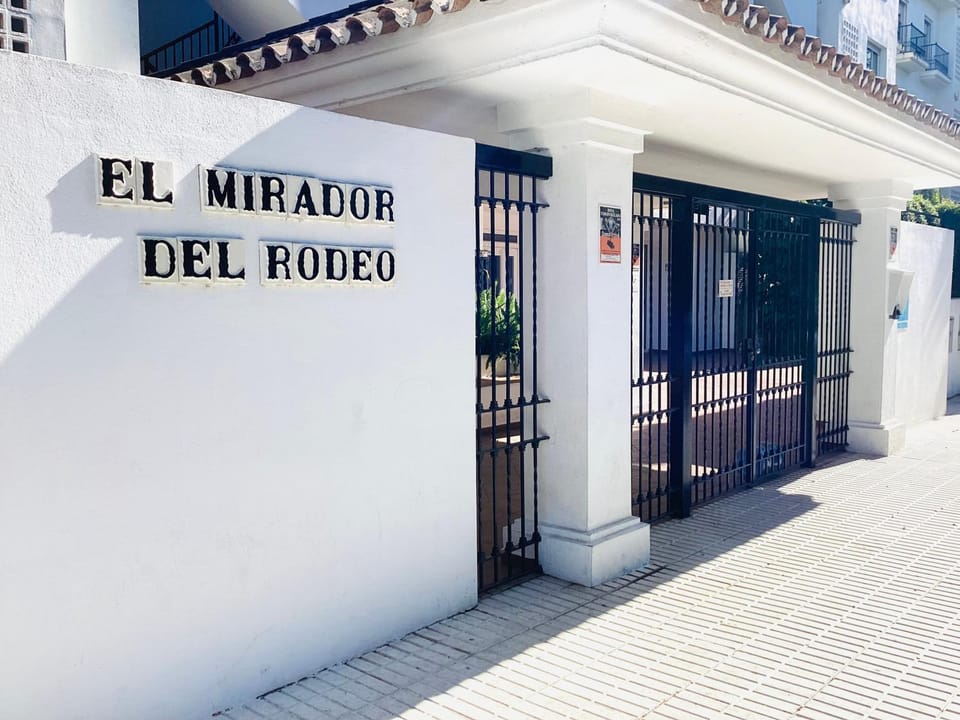 Luxury by Antonio Apartment in Marbella