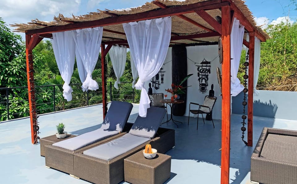 Balcony/Terrace, Lounge or bar
