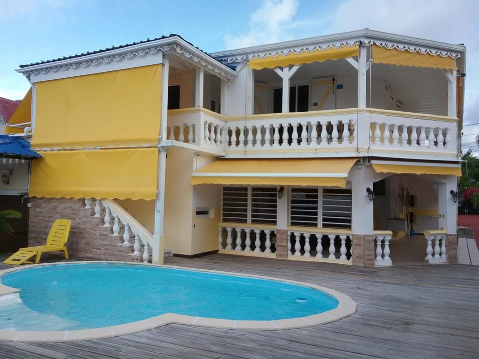 Property building, Pool view, Swimming pool