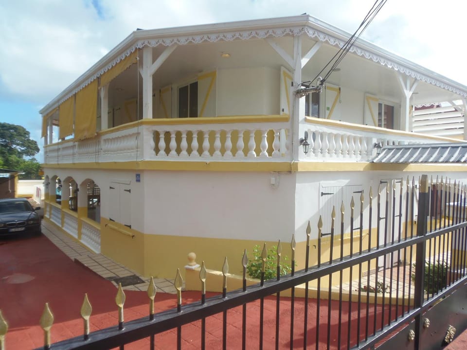 Facade/entrance, Street view