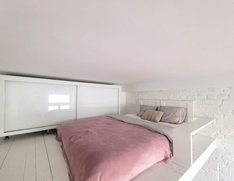 Warsaw Concierge Radna Apartment in Warsaw