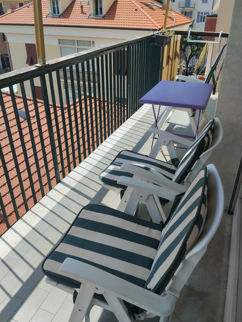 Appartamento comodo alle spiagge e stazione ferroviaria Apartment in Lavagna