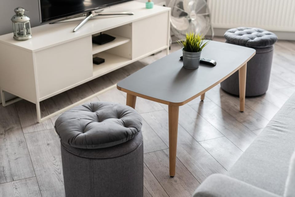 Communal lounge/ TV room, Living room