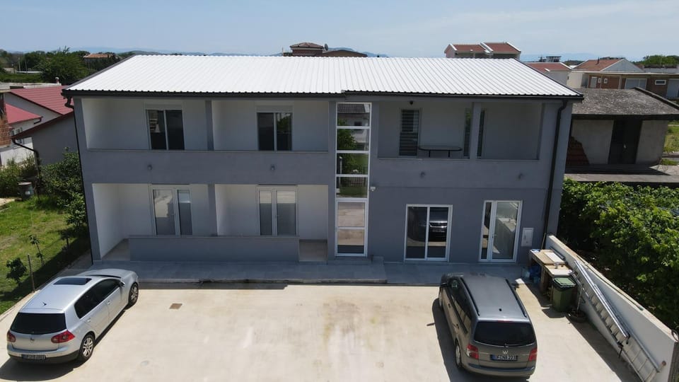 Property building, Parking