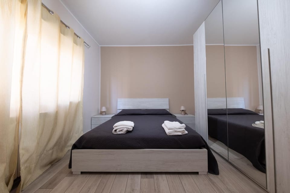 Property building, Living room, Bedroom