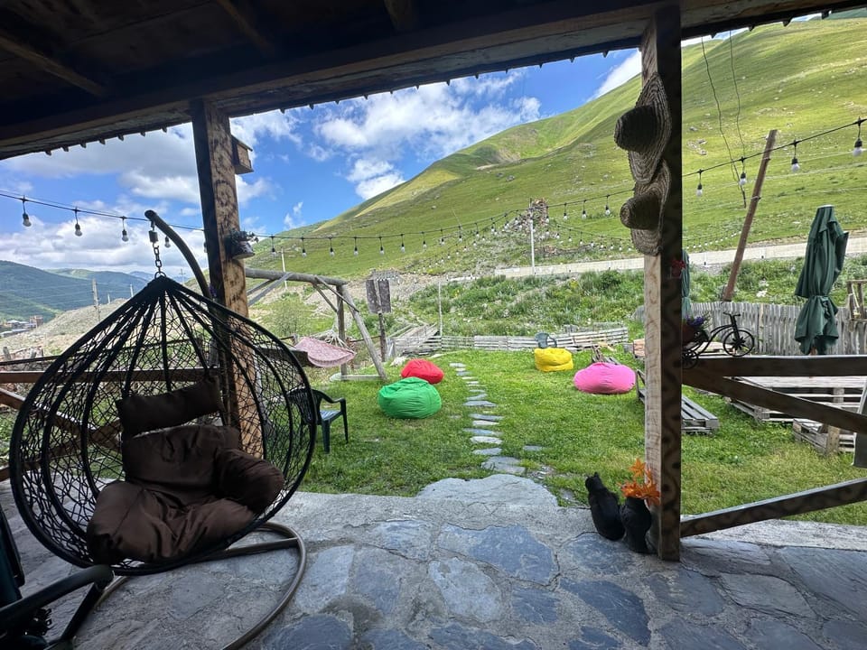 Garden, Garden view, Mountain view