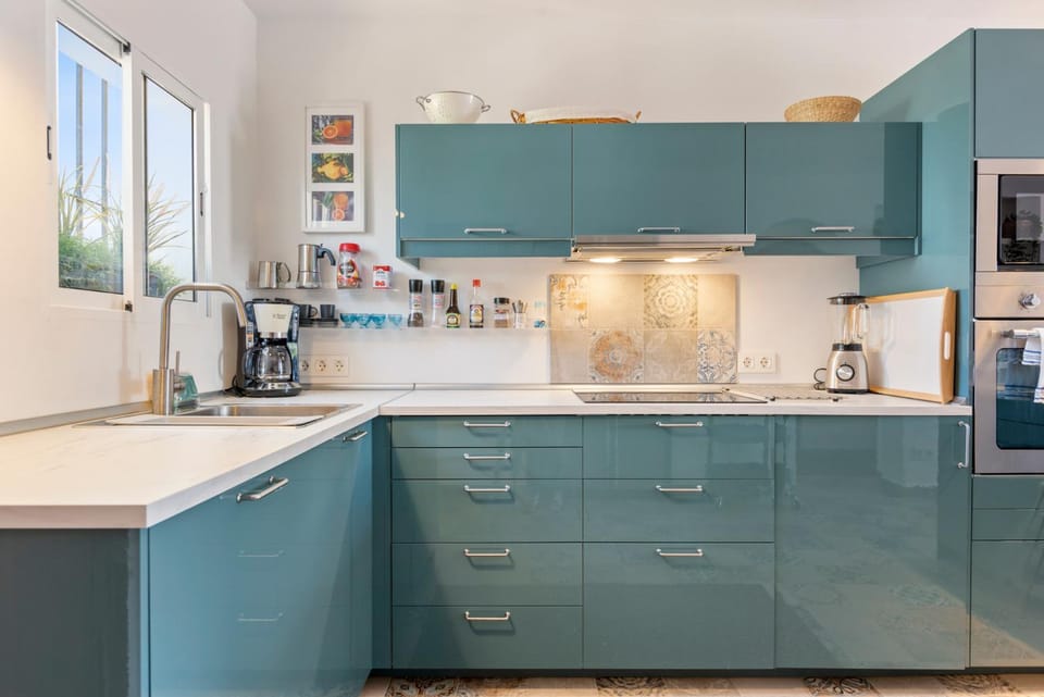 Kitchen or kitchenette, Other