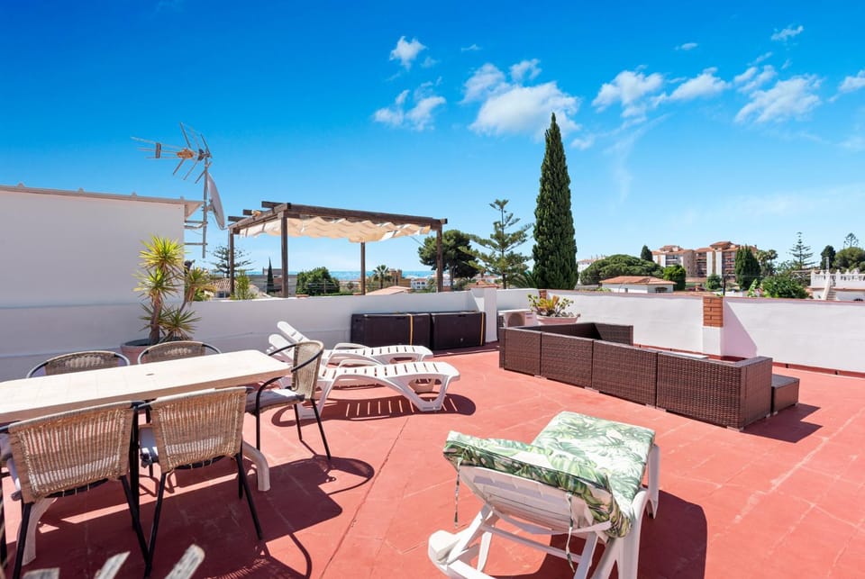 Patio, Balcony/Terrace, Other