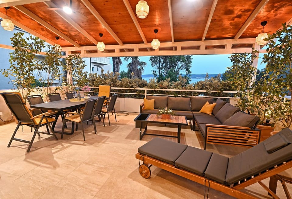 Day, Seating area, Sea view