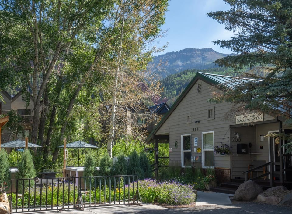 Mountainside Inn 111 by Alpine Lodging Telluride Hotel in Telluride