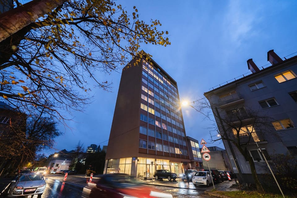 Property building, Night, Location