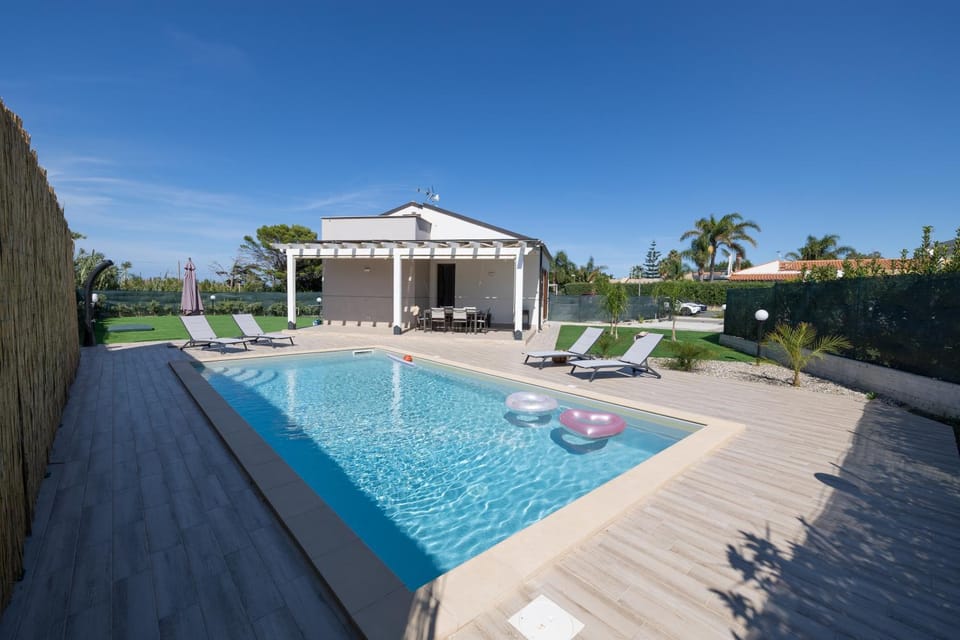 Pool view, Swimming pool, Swimming pool, sunbed