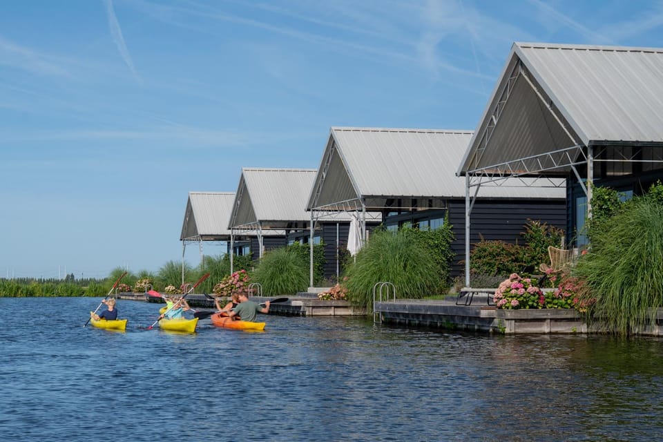 4 to 6 persons Tulpenacker waterfront Villa in South Holland (province)