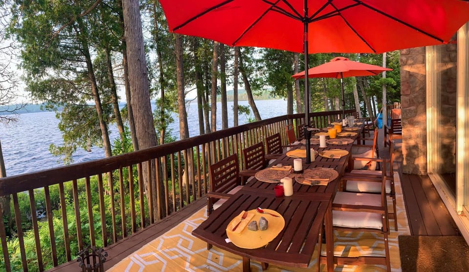 Patio, Restaurant/places to eat, Balcony/Terrace, Balcony/Terrace, Food and drinks, Dining area, Lake view