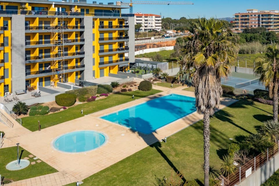 Property building, Swimming pool