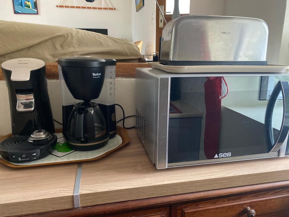 Coffee/tea facilities