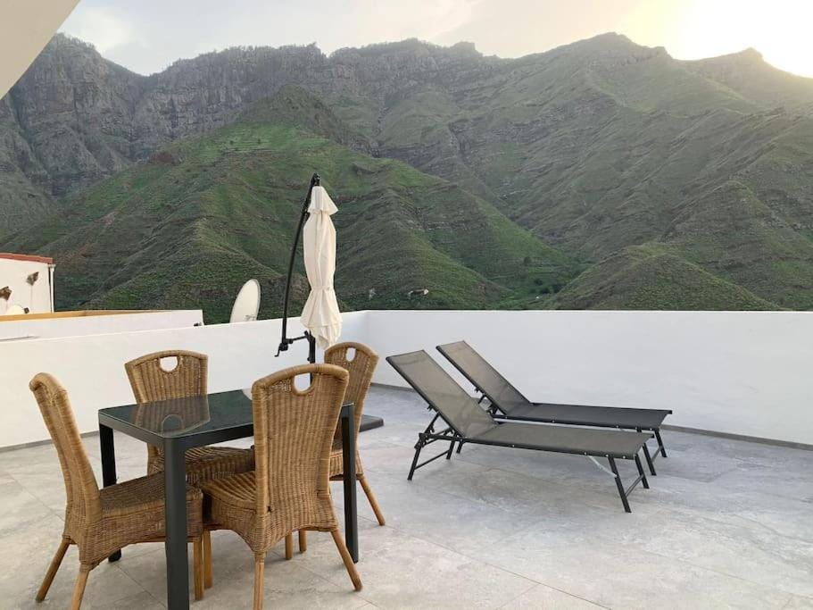 Natural landscape, View (from property/room), Balcony/Terrace, Mountain view