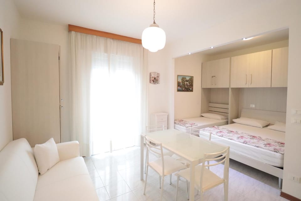 Living room, Bedroom, wardrobe