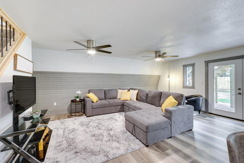 Family-Friendly Broken Bow Home with Grill! House in Oklahoma