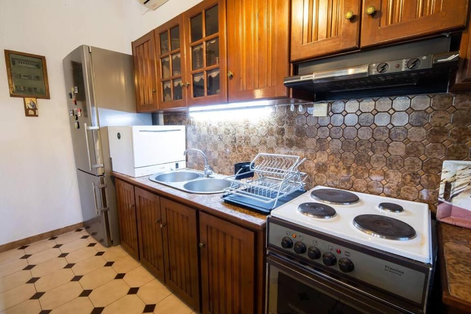 Μariza's escape Villa in Magnesia Prefecture, Greece