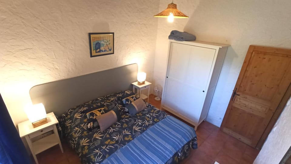 La Bastide de la Peyrolière avec piscine et tennis face au Luberon Apartment in Apt