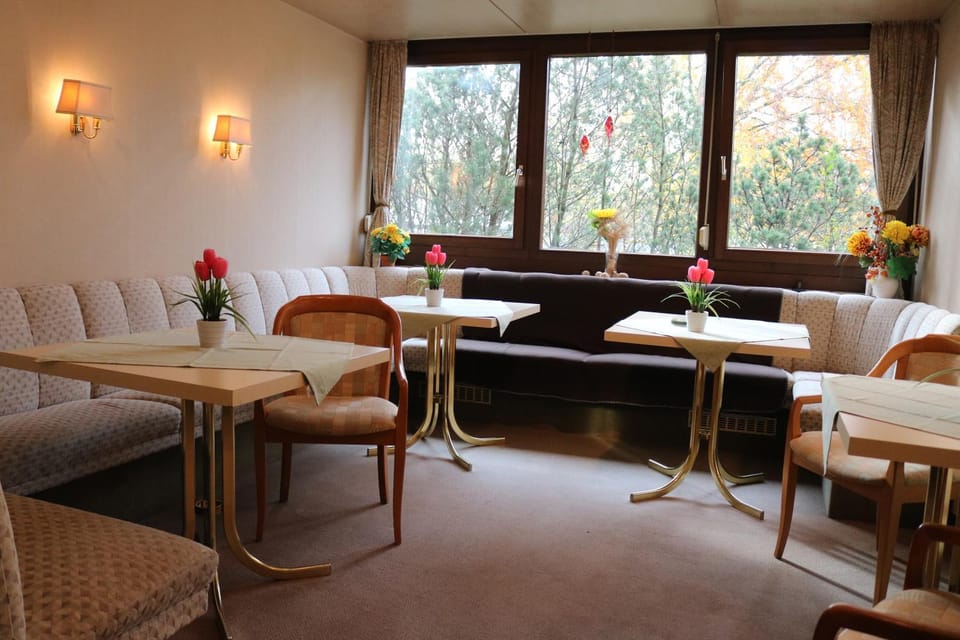 Communal lounge/ TV room, Game Room