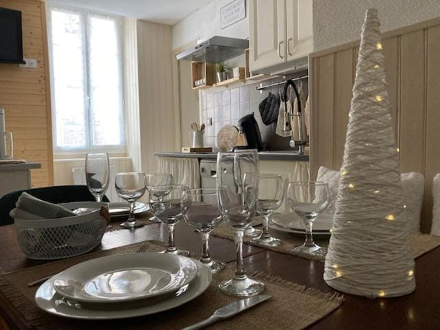 LE 38 Authentique & Chaleureux Apartment in Cauterets