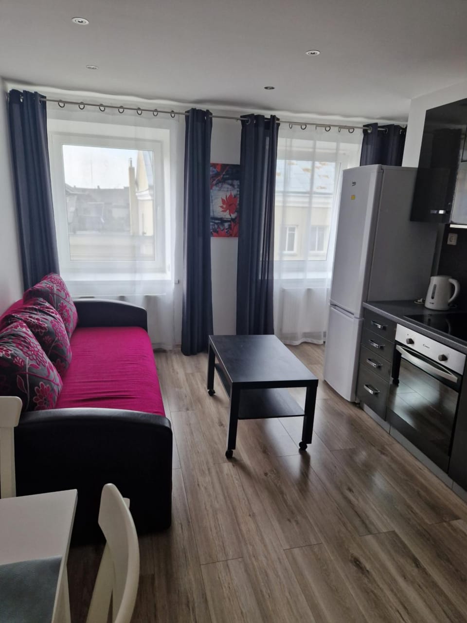 Photo of the whole room