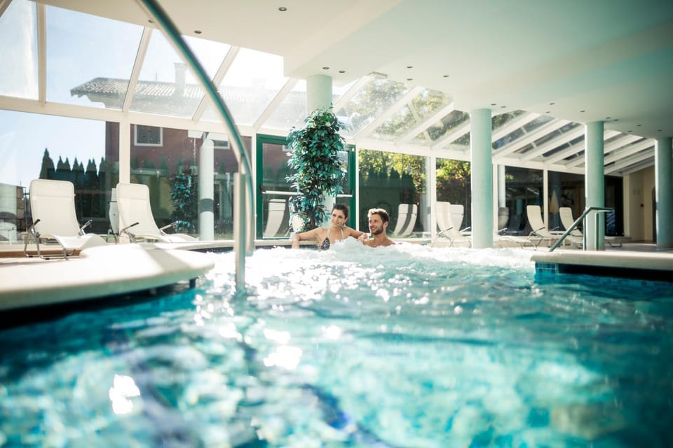 Spa and wellness centre/facilities, Swimming pool