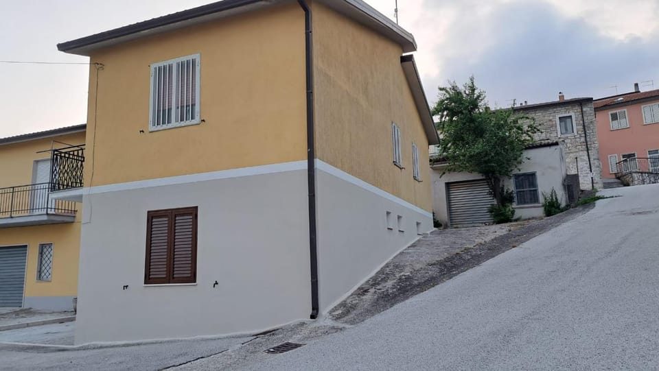 "Casa Vacanza Greci" Bed and Breakfast in Campania