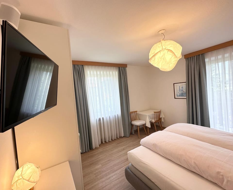 TV and multimedia, Bedroom