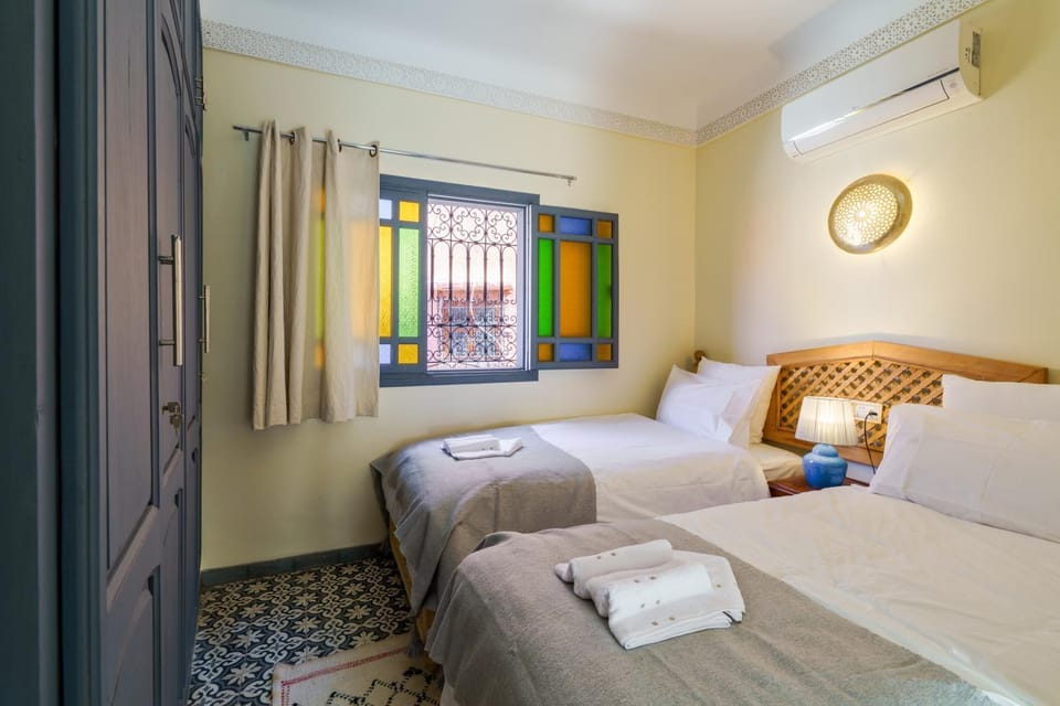 Riad AJI 4 Rooms, Petite piscine , Internet, Petit déjeuner , Top Emplacement Médina House in Marrakesh