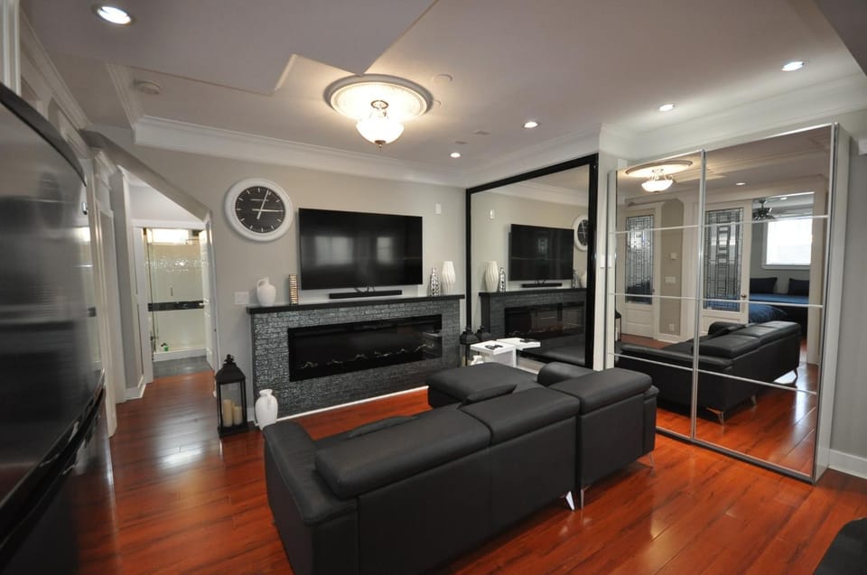 TV and multimedia, Living room