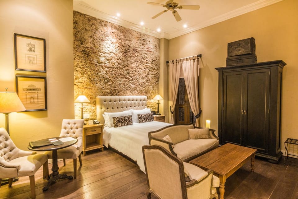 Property building, Bed, Bedroom, wardrobe