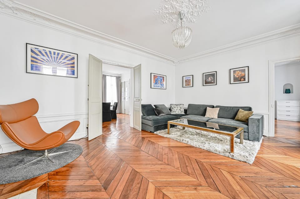 Communal lounge/ TV room, Living room, Lounge or bar, Seating area