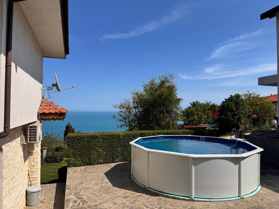 Natural landscape, Sea view, Swimming pool