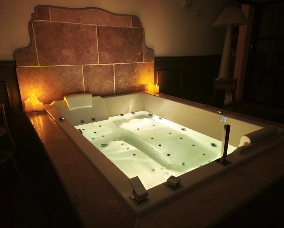 chambre d'hôtes Madame Bed and Breakfast in Bourgogne-Franche-Comté