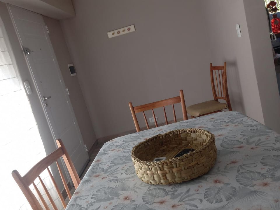 Casa Dora House in Olavarría