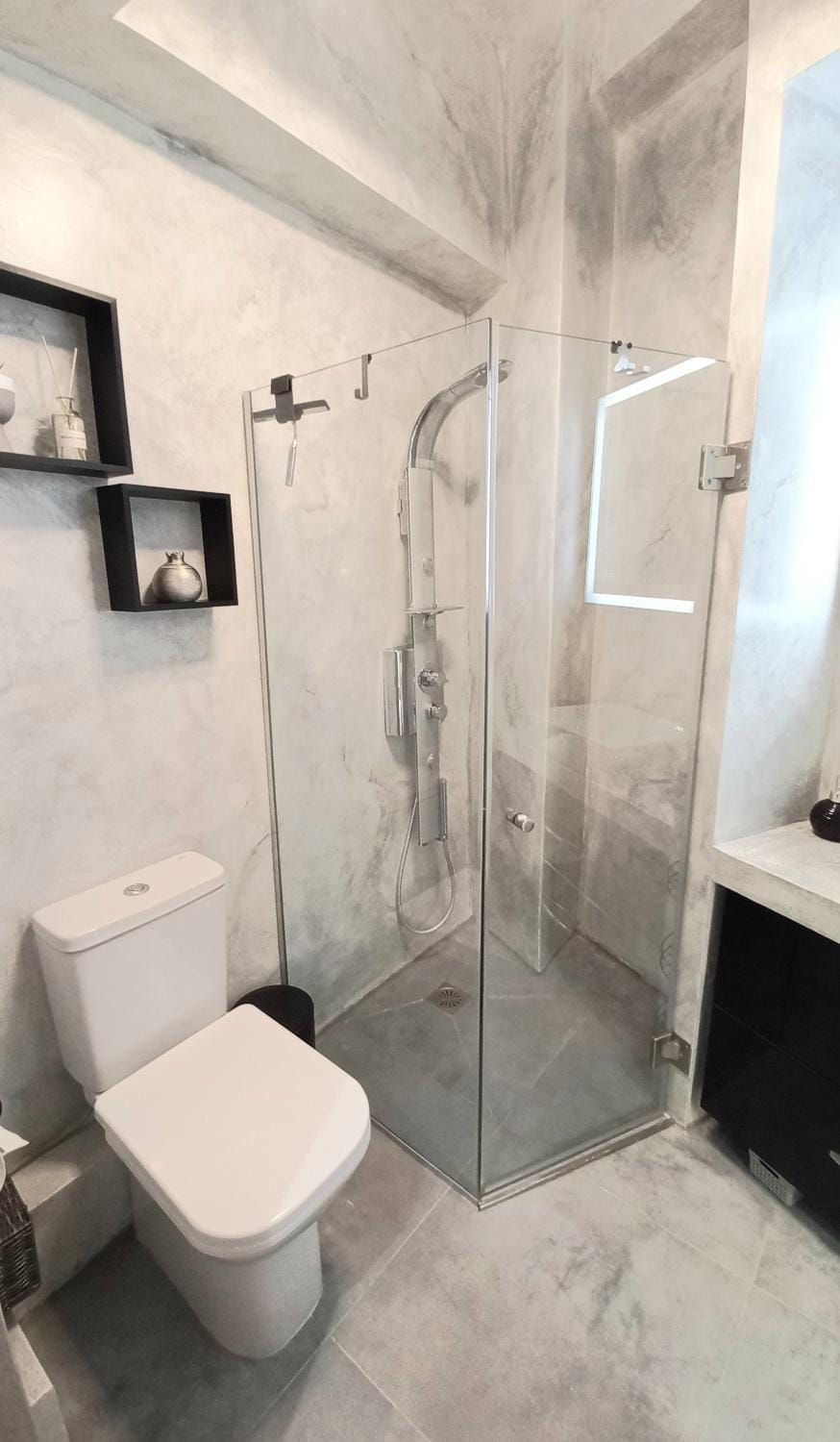 Shower, Bathroom