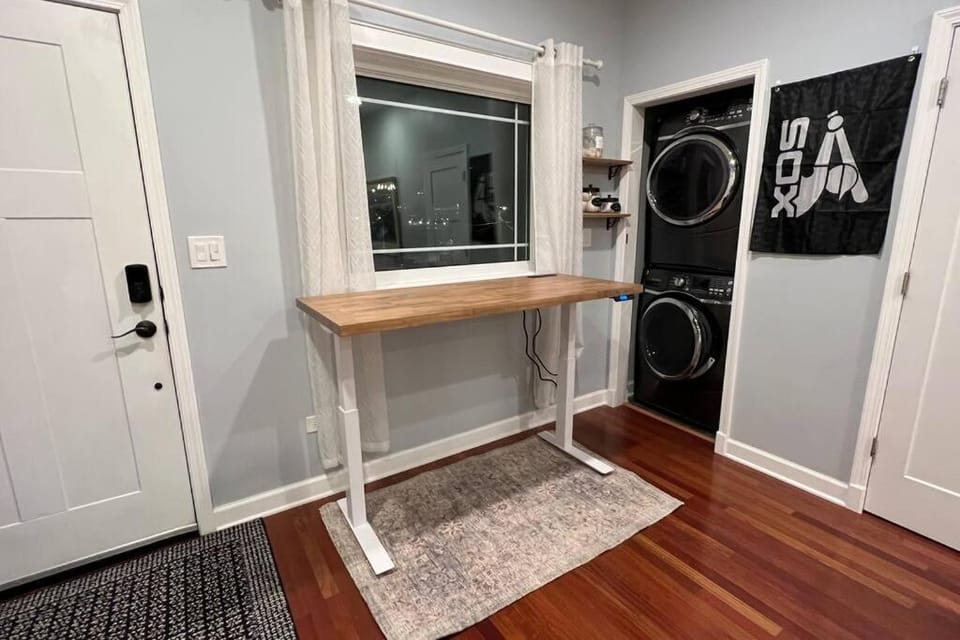 Cozy Chicago Apartment next to the River Apartment in Lower West Side