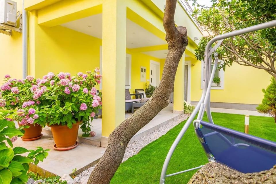 Apartman 1 Apartment in Primorje-Gorski Kotar County